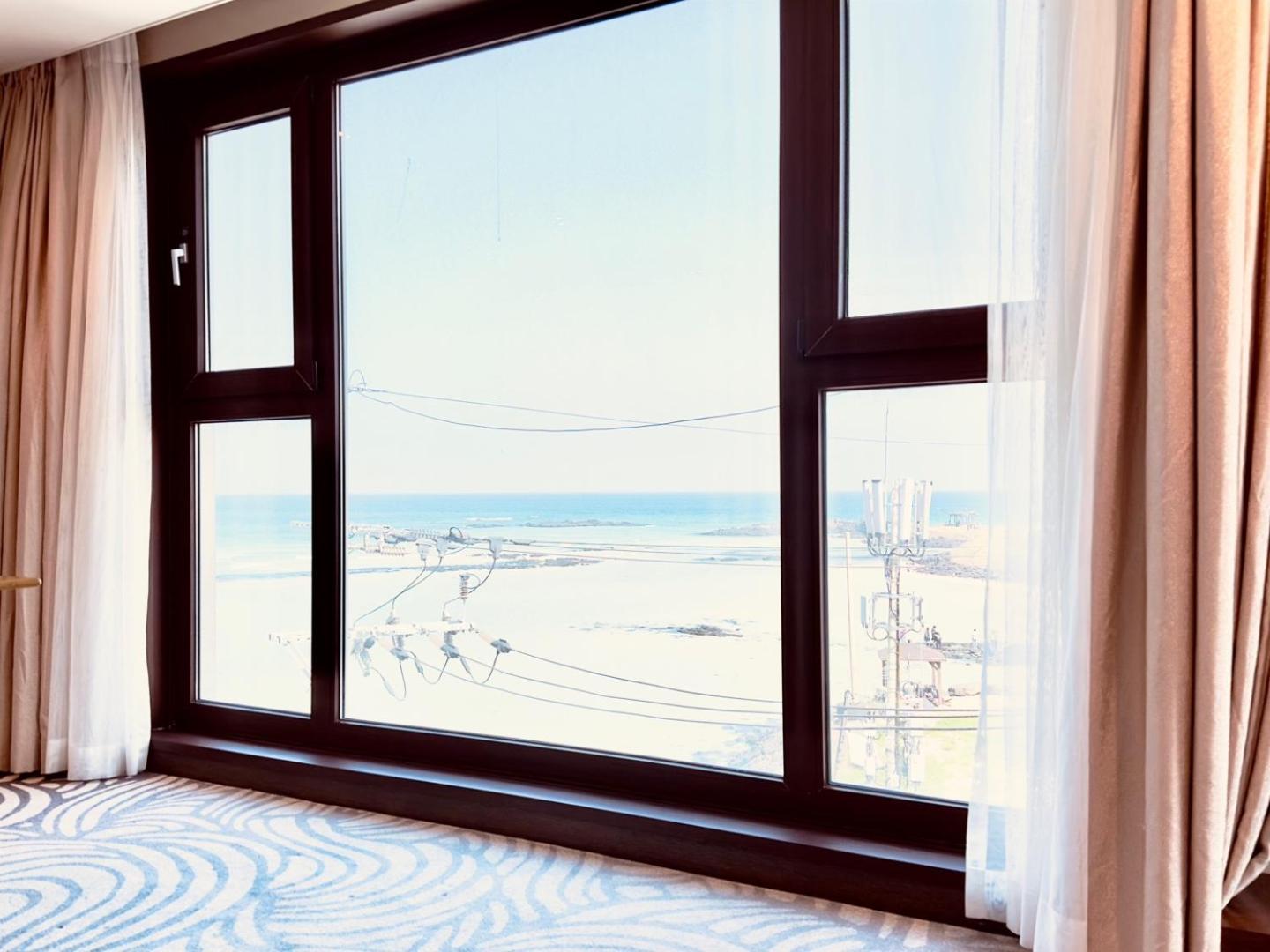 Saint Beach Hotel Jeju Exterior photo