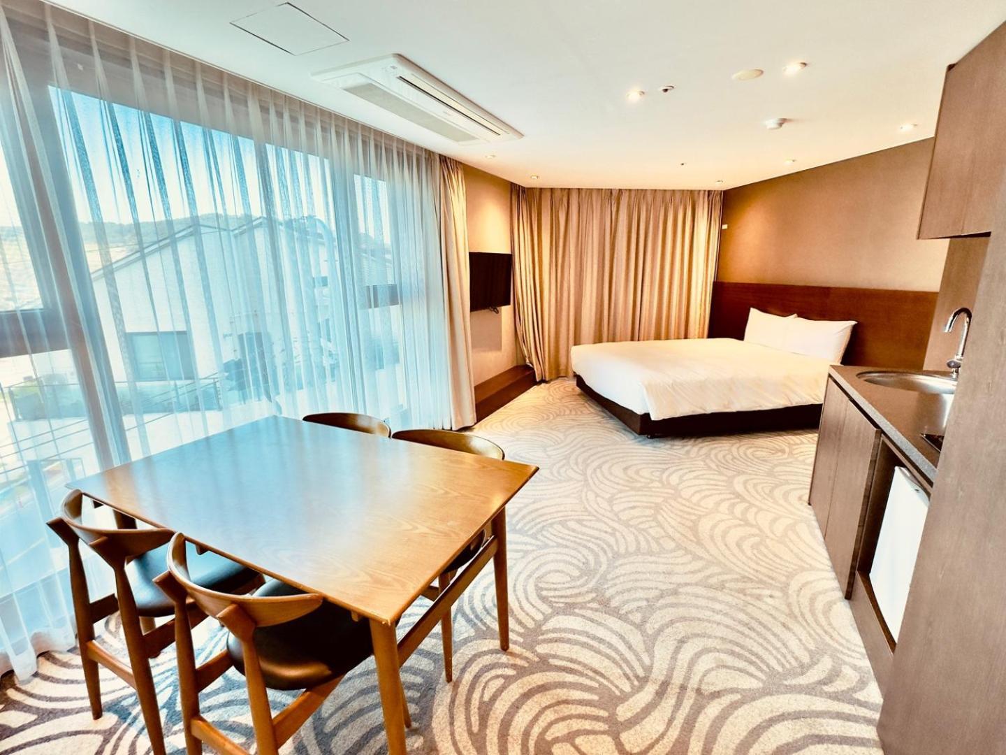 Saint Beach Hotel Jeju Exterior photo